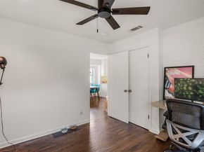 5611  Hillcroft Street , Dallas Texas 75227