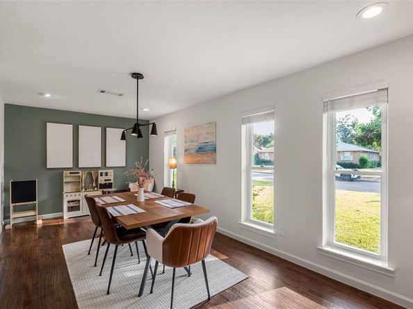 5611  Hillcroft Street , Dallas Texas 75227