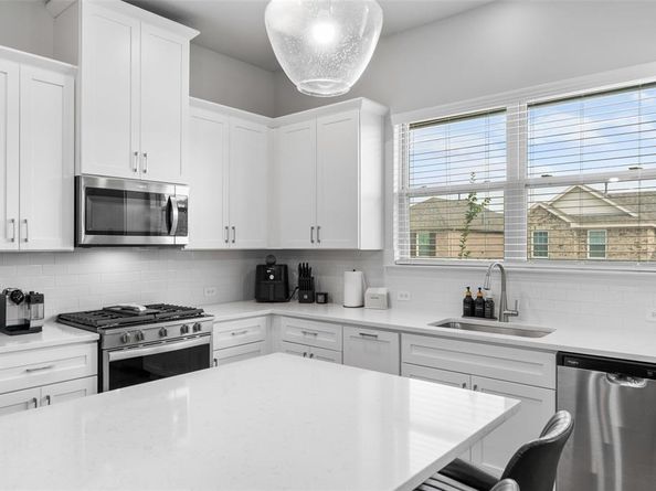 7541  Sheboygan Avenue , Dallas Texas 75228