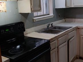 3240  Lombardy Lane  102, Dallas Texas 75220