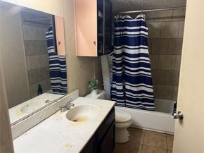 3240  Lombardy Lane  102, Dallas Texas 75220