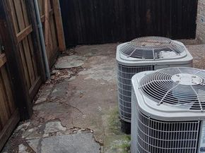 3240  Lombardy Lane  102, Dallas Texas 75220