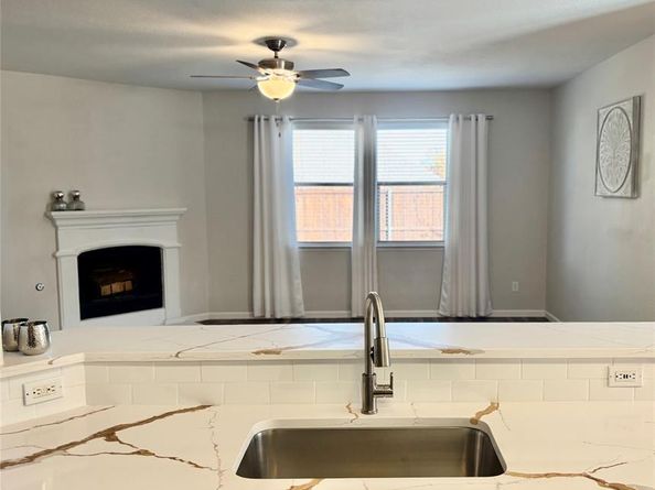 5208  Hidden Knolls Drive , McKinney Texas 75071