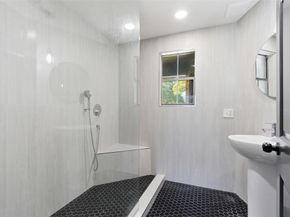 401  Rocky Canyon Court , Arlington Texas 76011