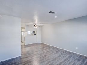 613  Carriagehouse Lane  5, Garland Texas 75040