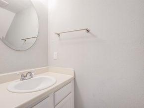 613  Carriagehouse Lane  5, Garland Texas 75040