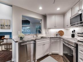 5950  Lindenshire Lane  202, Dallas Texas 75230