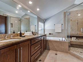 5950  Lindenshire Lane  202, Dallas Texas 75230