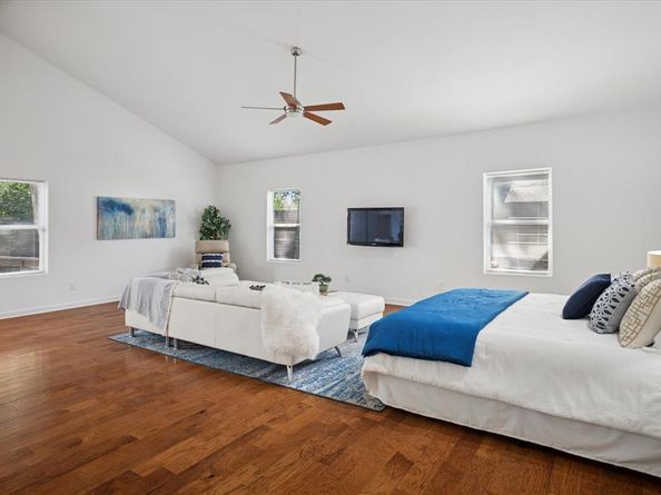 8702  San Fernando Way , Dallas Texas 75218