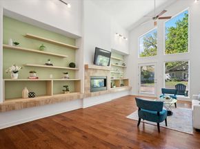 8702  San Fernando Way , Dallas Texas 75218