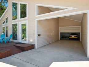 8702  San Fernando Way , Dallas Texas 75218