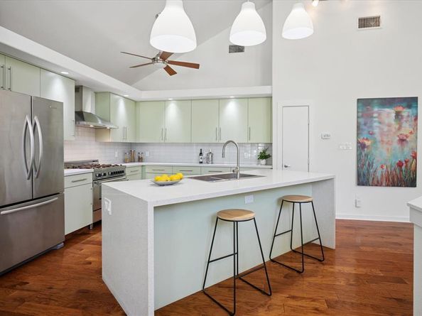 8702  San Fernando Way , Dallas Texas 75218