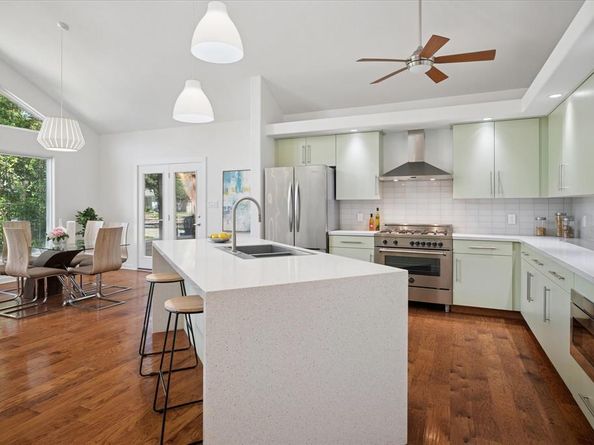 8702  San Fernando Way , Dallas Texas 75218