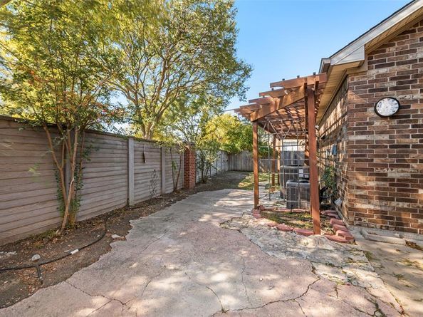 4445  Rosedale Drive , Grand Prairie Texas 75052