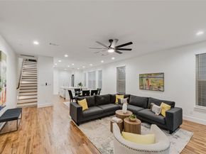 219 W Yarmouth Street , Dallas Texas 75208