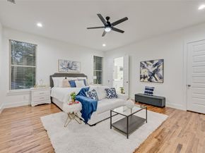 219 W Yarmouth Street , Dallas Texas 75208