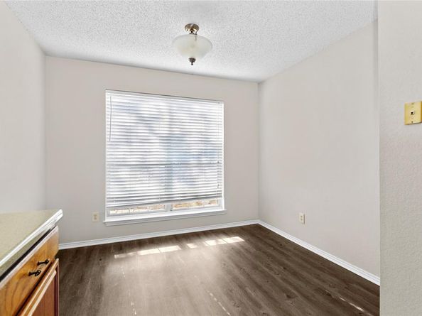 1122  Glen Creek Drive , Mansfield Texas 76063