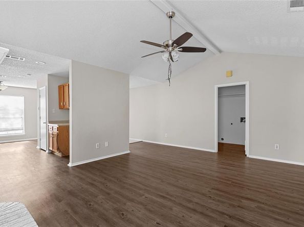 1122  Glen Creek Drive , Mansfield Texas 76063