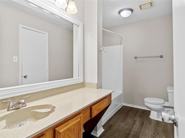 1122  Glen Creek Drive , Mansfield Texas 76063