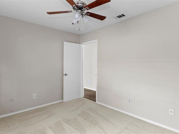 1122  Glen Creek Drive , Mansfield Texas 76063