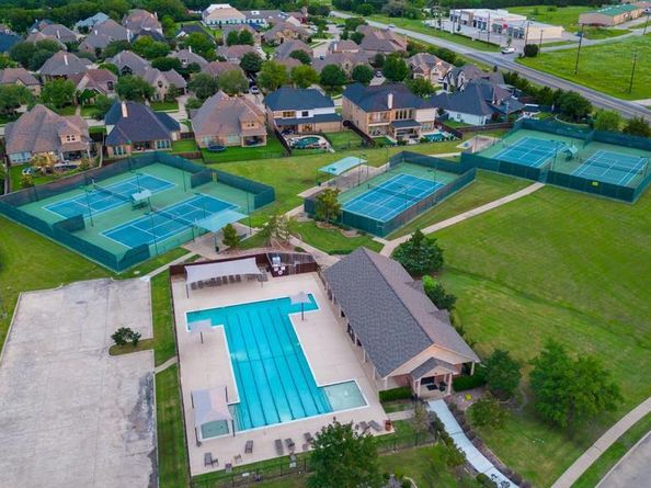 828  Faith Trail , Heath Texas 75032