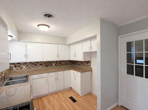 1026  Geronimo Arrow  , Carrollton Texas 75006