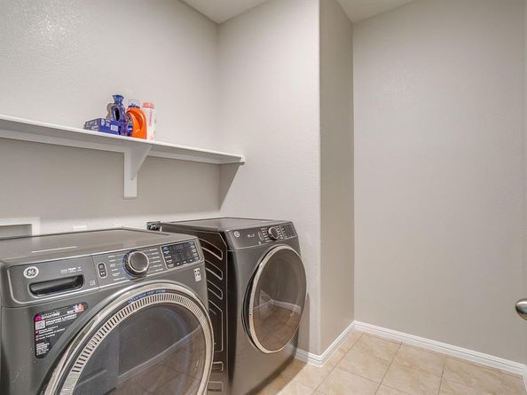 700  Rutherford Drive , Crowley Texas 76036