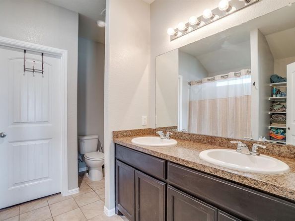 700  Rutherford Drive , Crowley Texas 76036