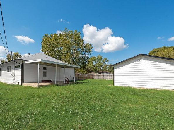 4410  Commerce Street , Rowlett Texas 75088