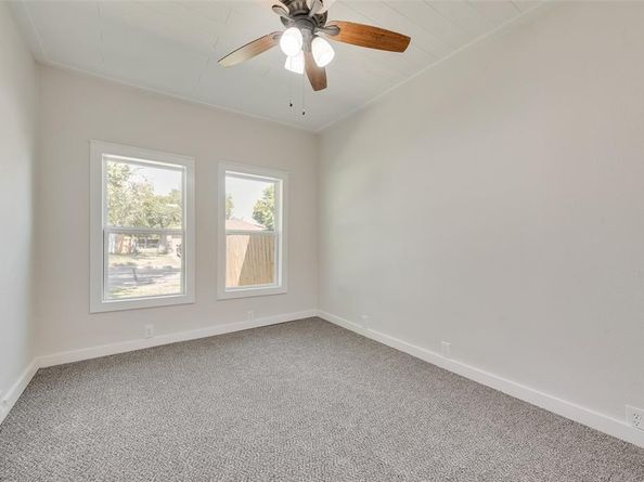 4410  Commerce Street , Rowlett Texas 75088