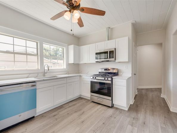 4410  Commerce Street , Rowlett Texas 75088