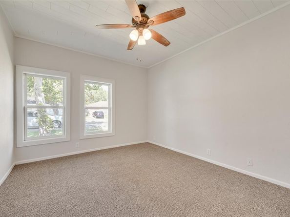 4410  Commerce Street , Rowlett Texas 75088