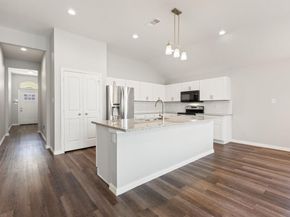 5520  Curzon Avenue , Fort Worth Texas 76107