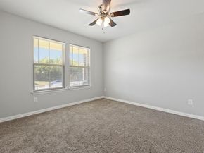 5520  Curzon Avenue , Fort Worth Texas 76107