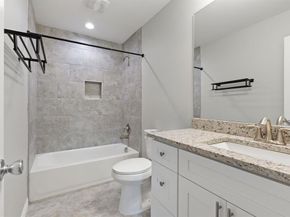 5520  Curzon Avenue , Fort Worth Texas 76107