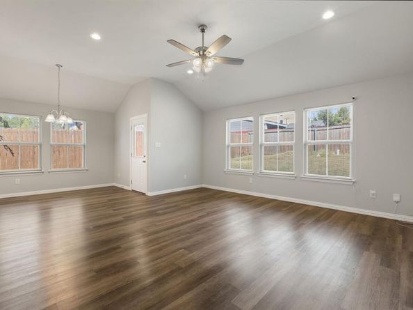 5520  Curzon Avenue , Fort Worth Texas 76107