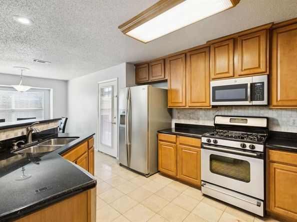 604  Pendleton Drive , Rockwall Texas 75032