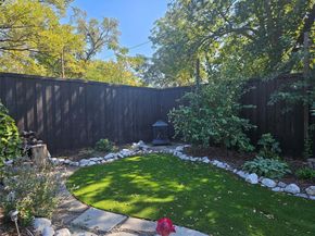 1902  LeaCrest Drive , Dallas Texas 75216