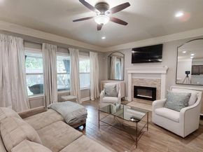 1902  LeaCrest Drive , Dallas Texas 75216