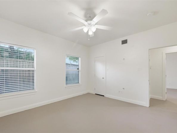 4915  Alcott Street , Dallas Texas 75206
