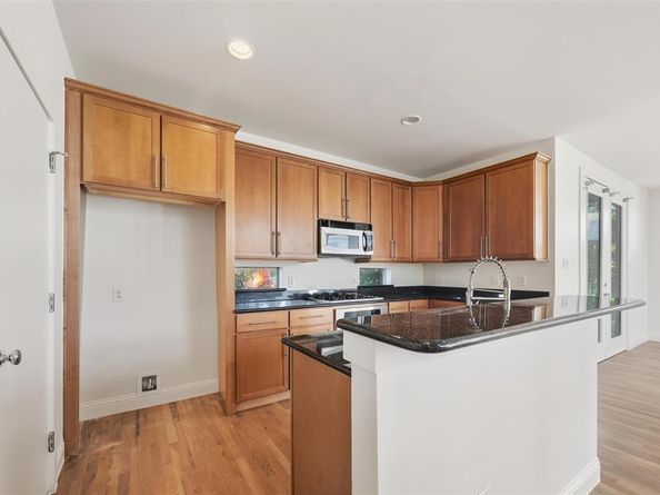 4915  Alcott Street , Dallas Texas 75206