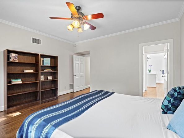 5830  Morningside Avenue , Dallas Texas 75206