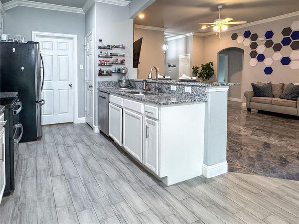 8211  Downe Drive , White Settlement Texas 76108