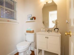 2440  Tan Oak Drive , Dallas Texas 75212