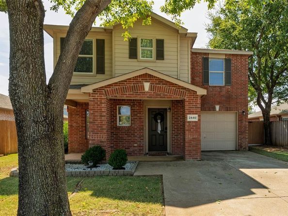 2440  Tan Oak Drive , Dallas Texas 75212