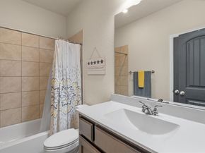 574  Balboa Trail , Azle Texas 76020