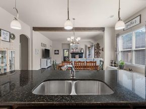 574  Balboa Trail , Azle Texas 76020