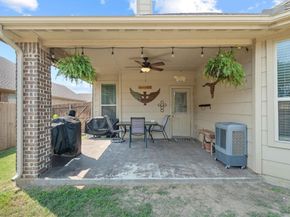 574  Balboa Trail , Azle Texas 76020