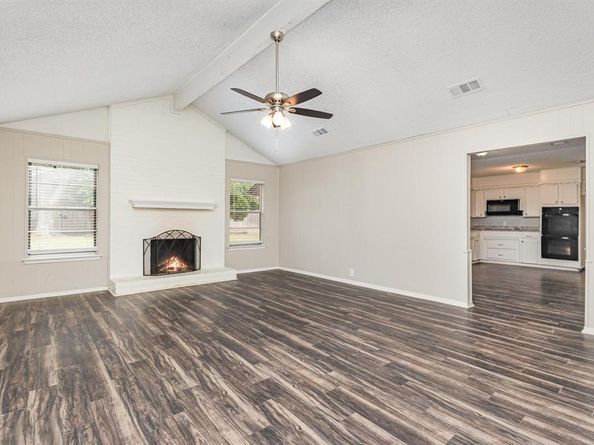 736  Springhill Drive , Hurst Texas 76054