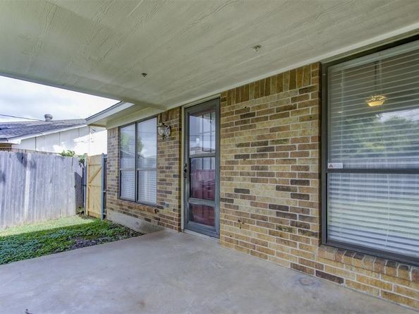 3753  Misty Meadow Drive , Fort Worth Texas 76133